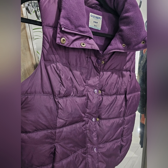 SOLD Old Navy Purple puffer vest Medium - Picture 6 of 7